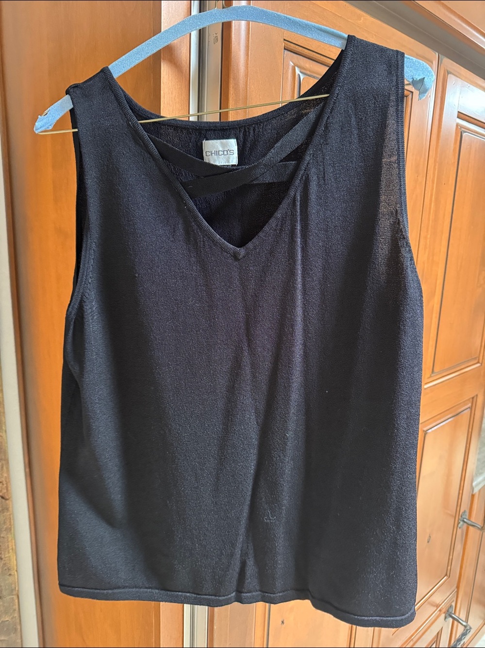 Chico's Black V-Neck Knit Shell